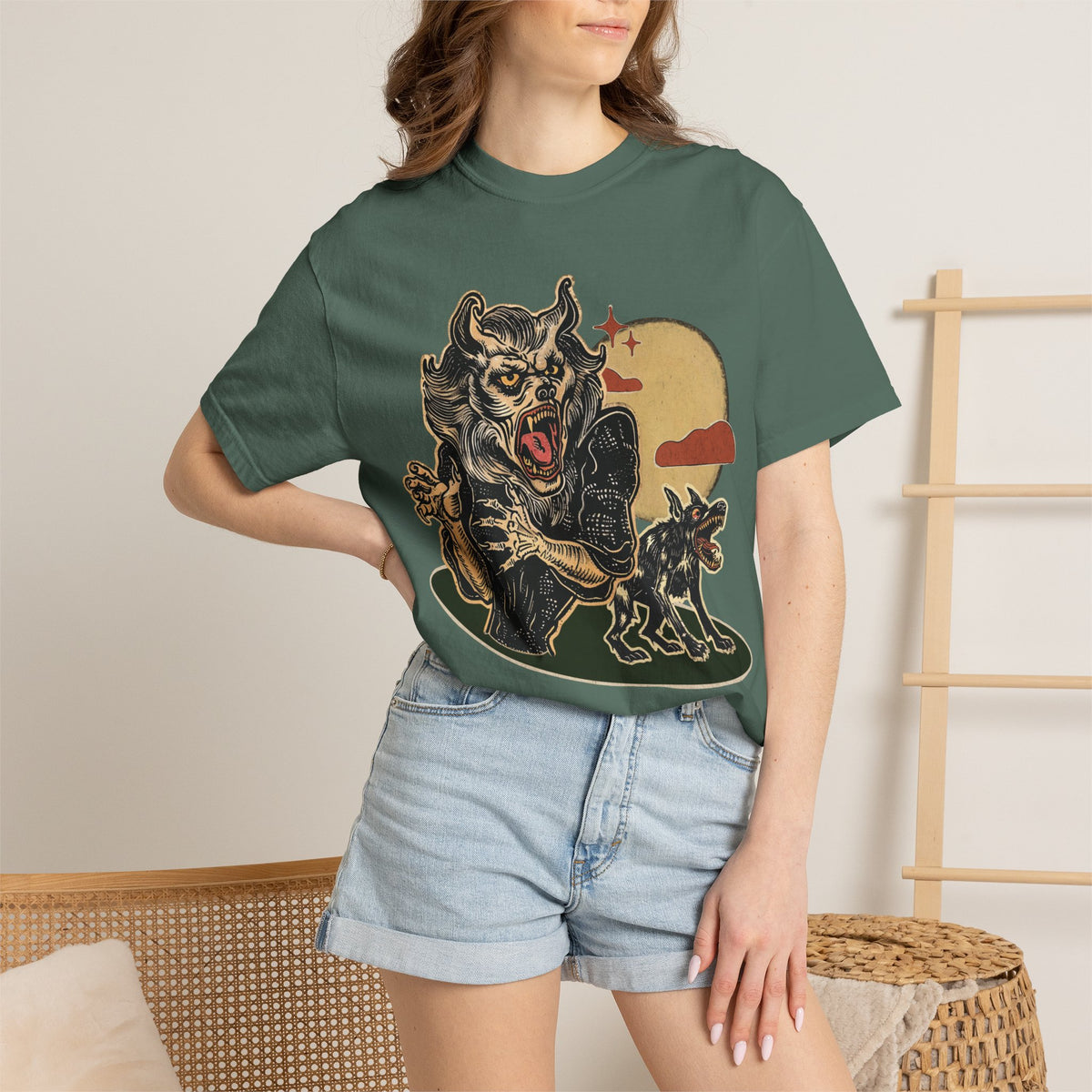 Howling Werewolf T-shirt | Vintage Horror Graphic